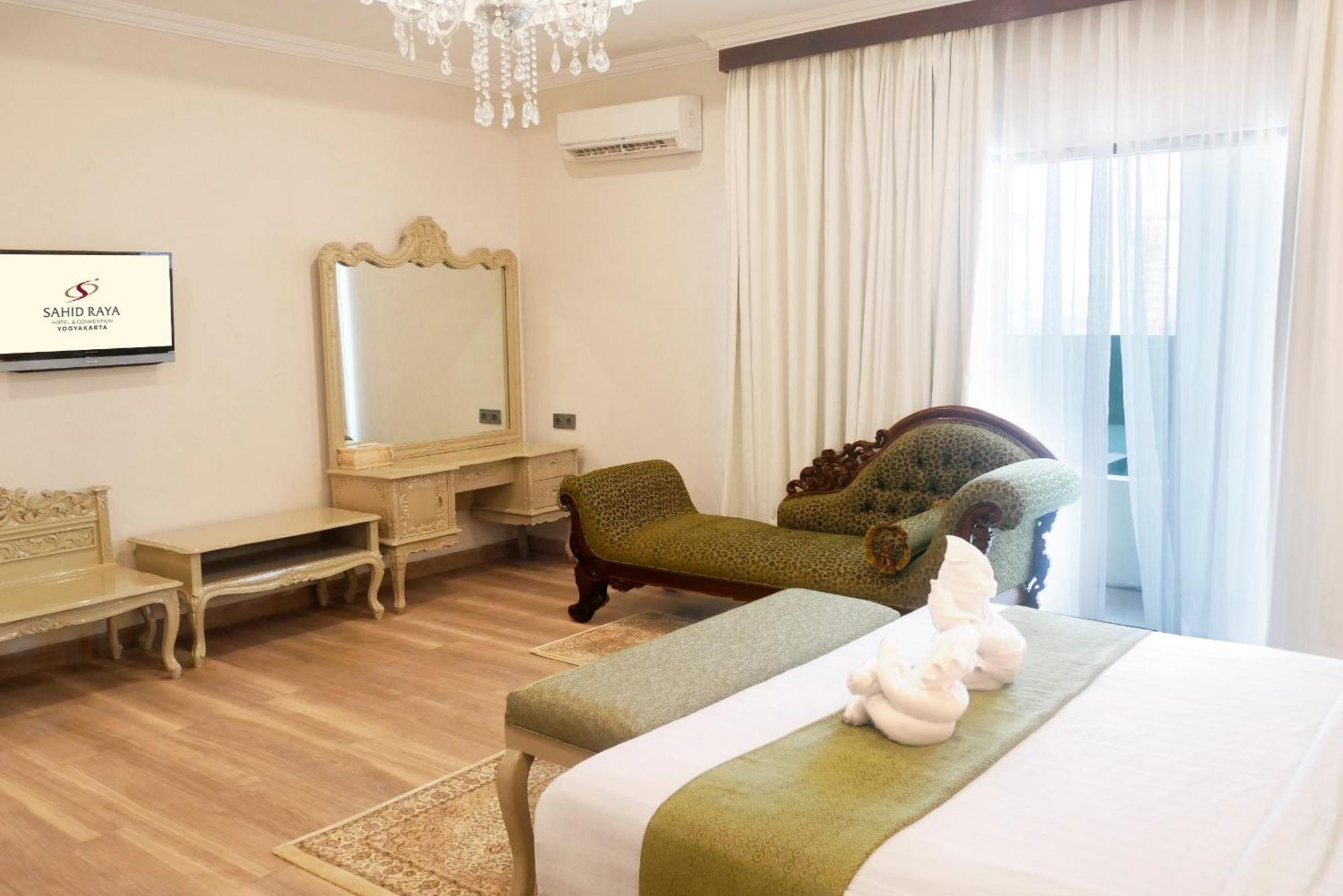 ซาฮิด ชายา โฮเต็ล แอนด์ คอนเวนชั่น Hotel Maguwo ภายนอก รูปภาพ