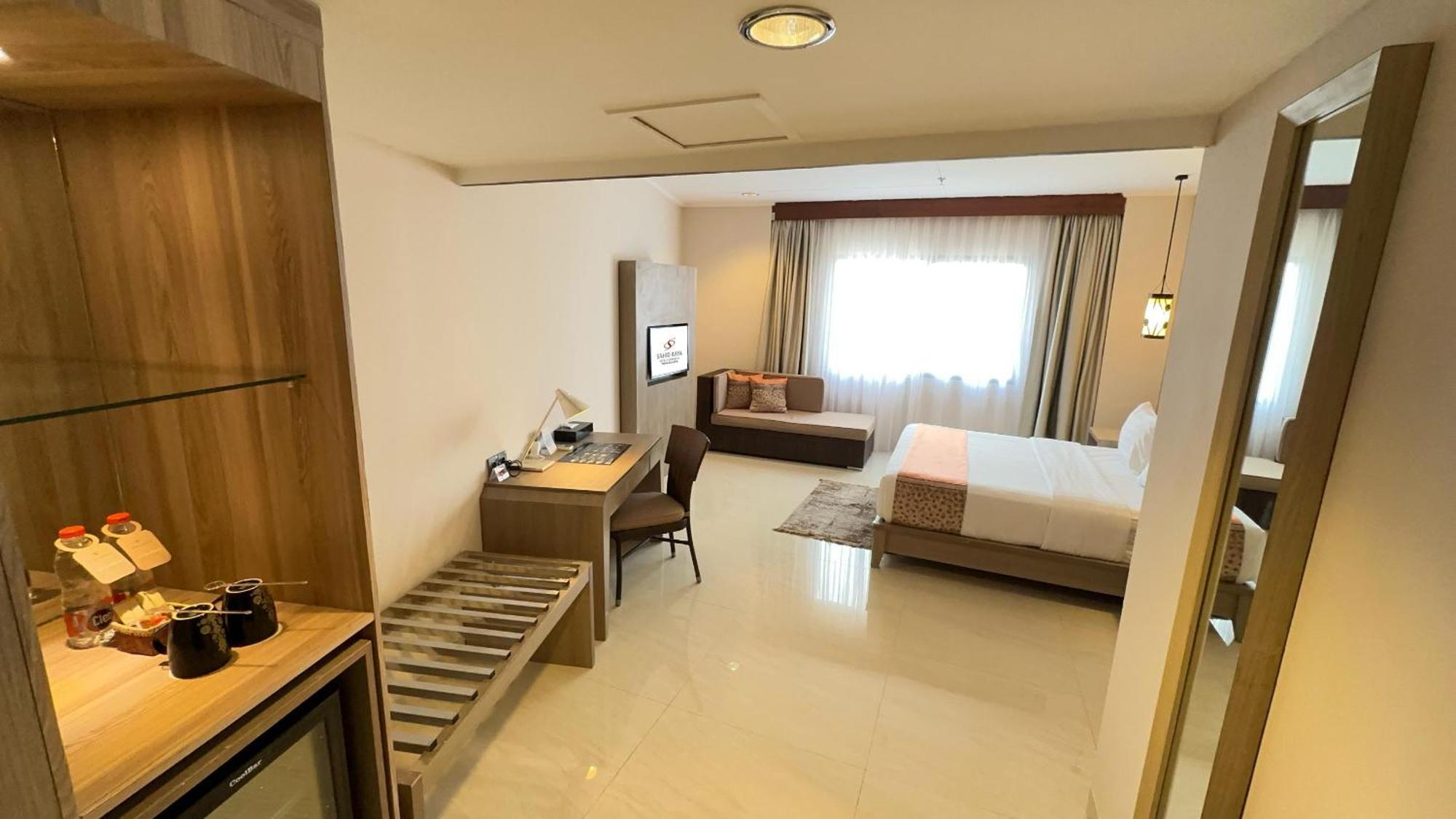 ซาฮิด ชายา โฮเต็ล แอนด์ คอนเวนชั่น Hotel Maguwo ภายนอก รูปภาพ