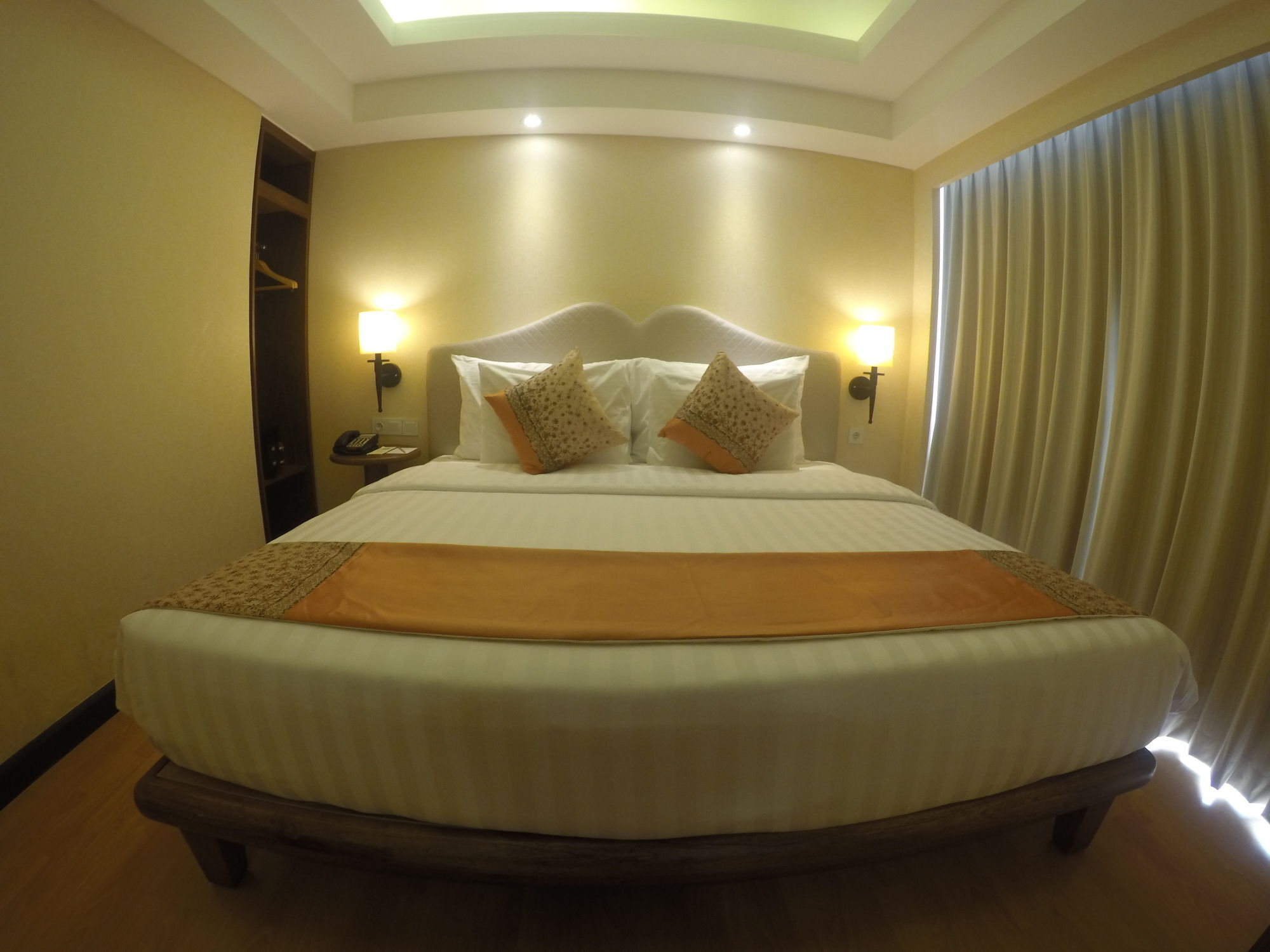 ซาฮิด ชายา โฮเต็ล แอนด์ คอนเวนชั่น Hotel Maguwo ภายนอก รูปภาพ